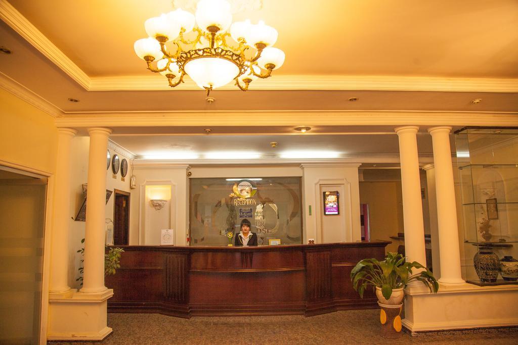 Golf 1 Hotel Далат Экстерьер фото